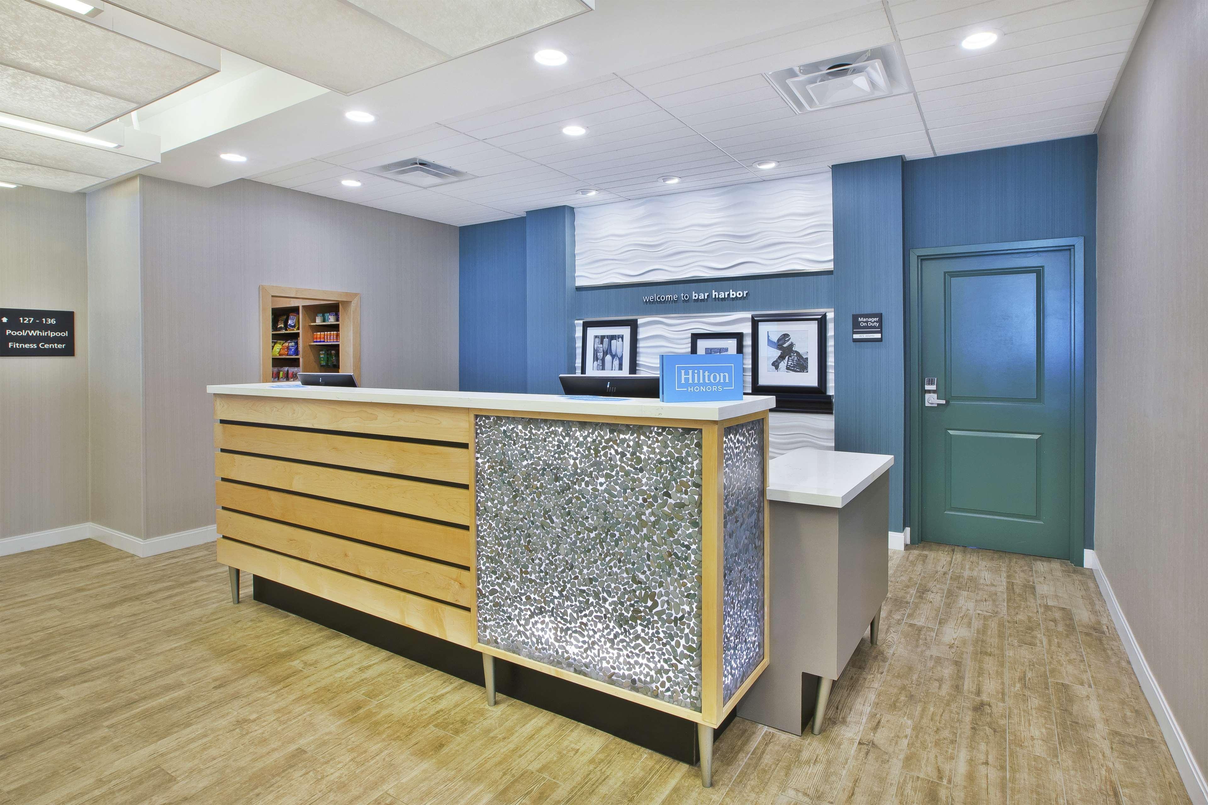 Hampton Inn Bar Harbor Exterior foto