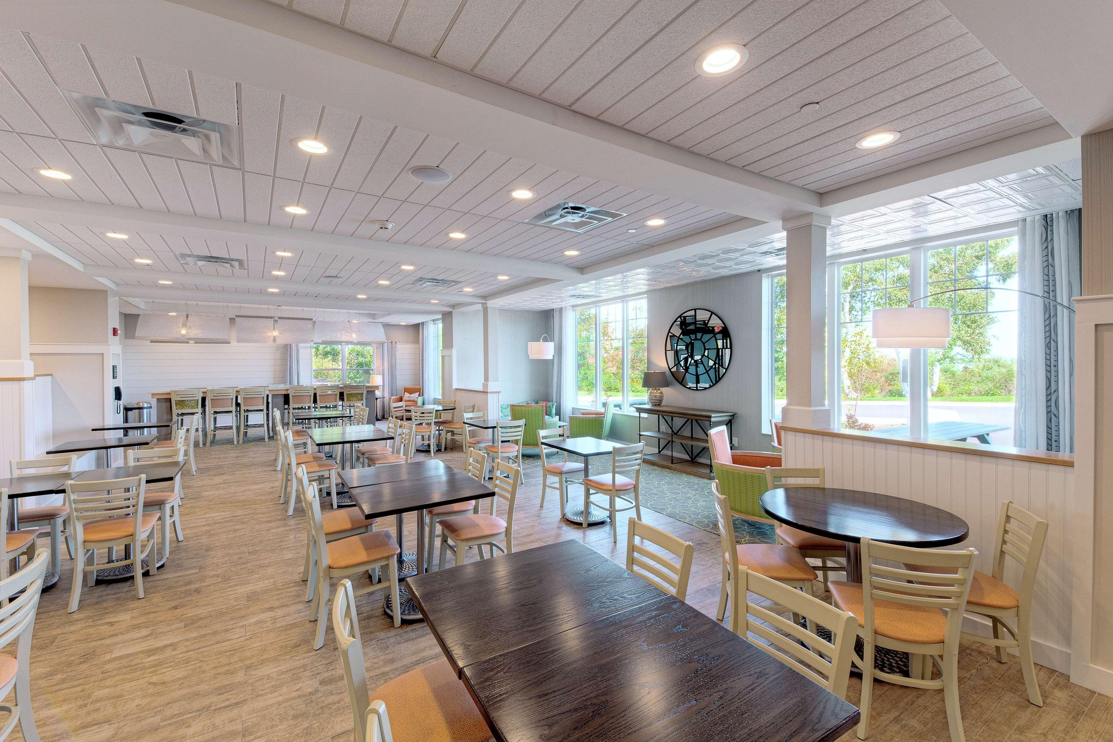 Hampton Inn Bar Harbor Exterior foto